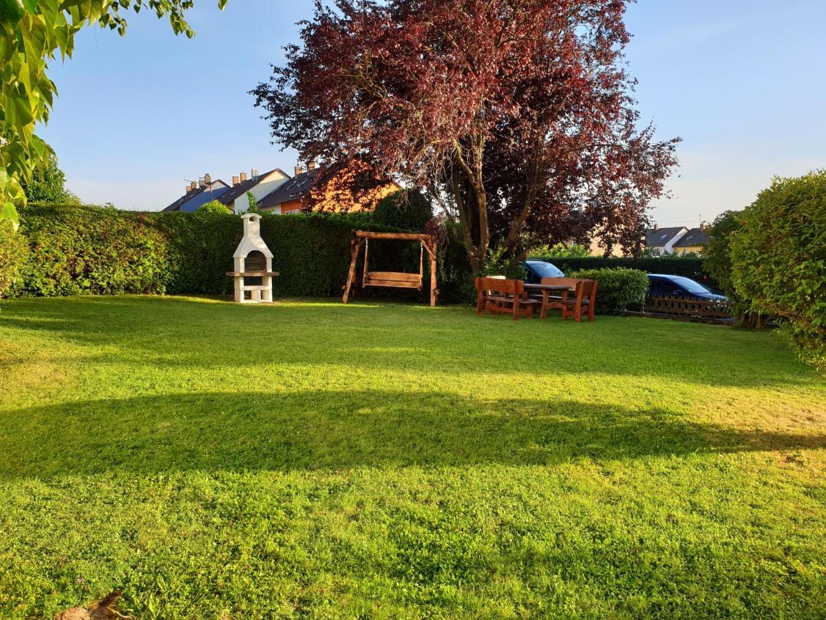 Ana'S Ferienwohnung Furth im Wald Exterior photo